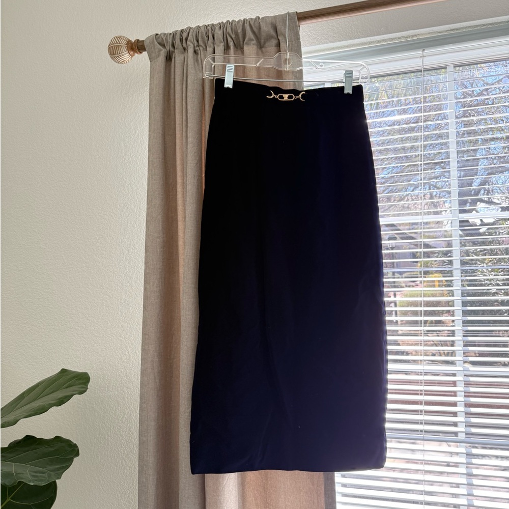 Elegant Navy Blue Skirt *see description for details*